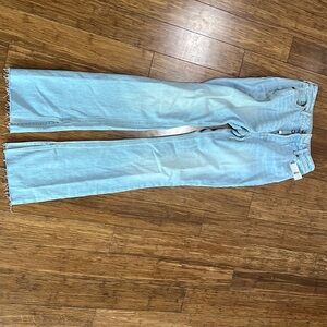 Old navy extra high rise kicker boot-cut jeans size 00. Super cute just too long